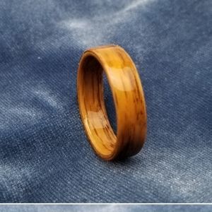 Oak ring size 14 mens